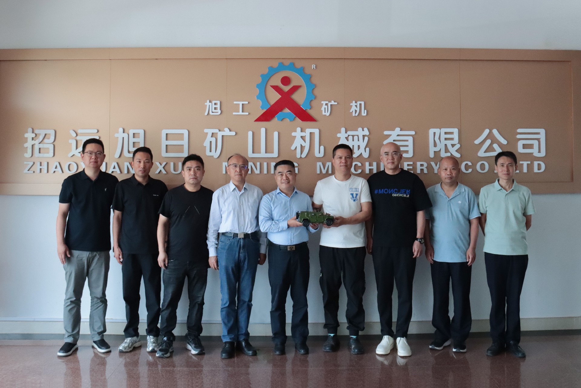 技術(shù)攻堅(jiān) 合作共贏 | 我司與東風(fēng)汽車特種設(shè)備事業(yè)部深化礦用井下裝備技術(shù)交流